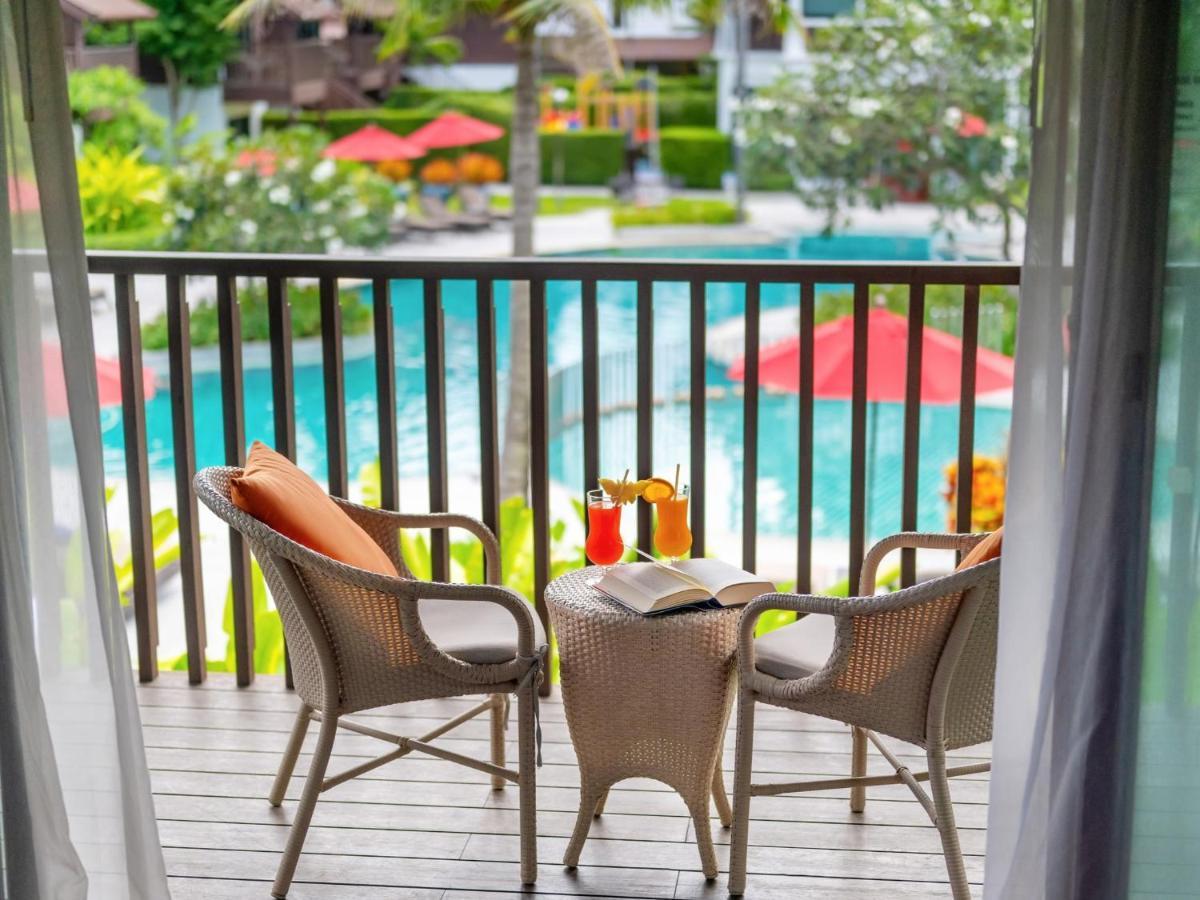 Amari Koh Samui Hotel Chaweng  Exterior photo A balcony at a hotel