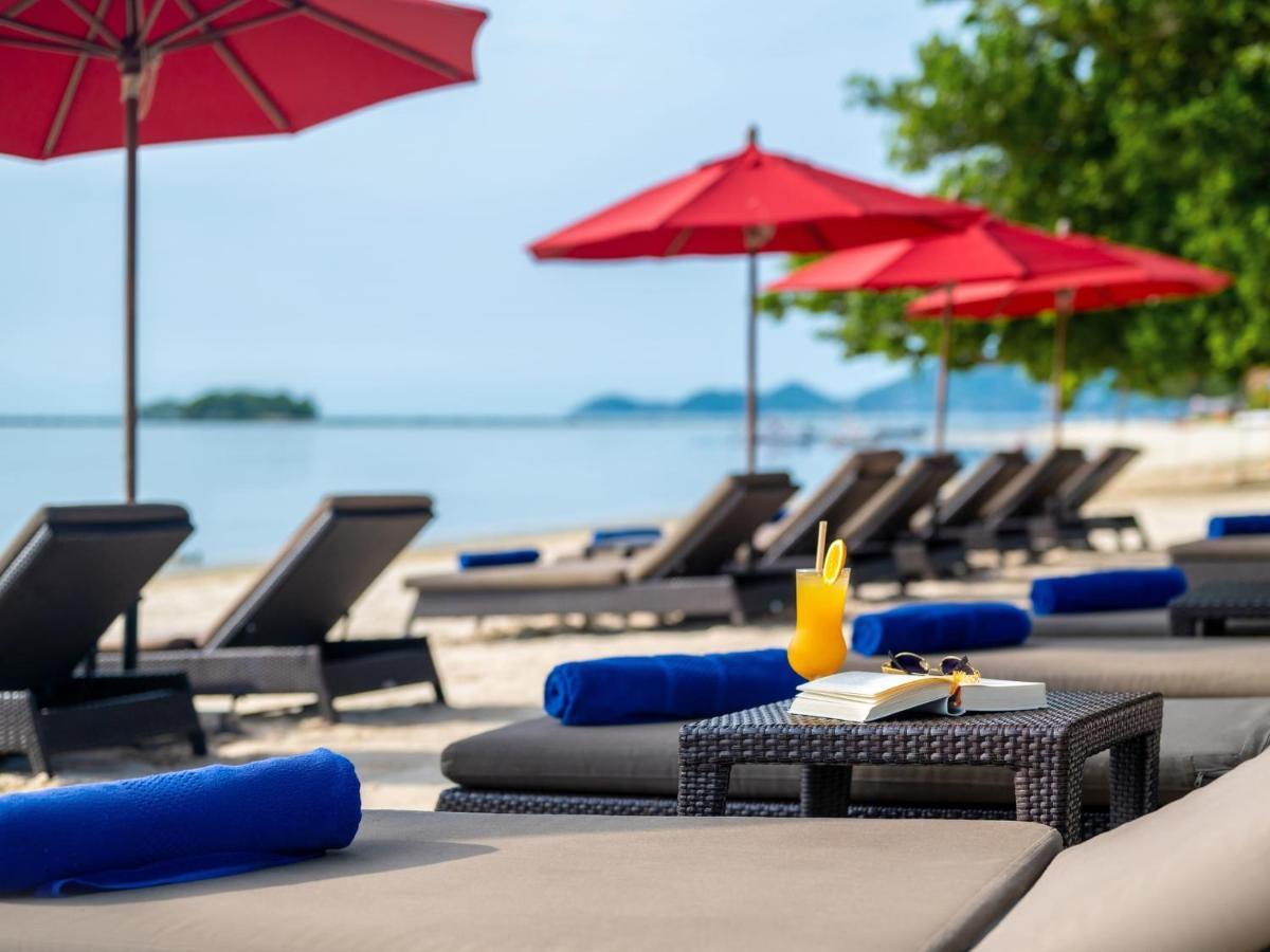 Amari Koh Samui Hotel Chaweng  Exterior photo Beach at the hotel